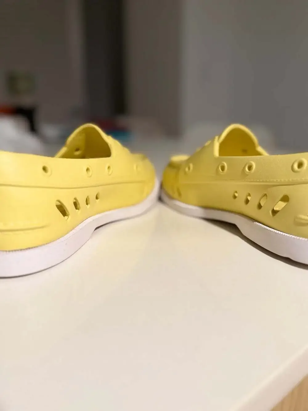 Sperry Authentic Original Float Boat Shoes Yellow Women's Size 8 / Men's Size 6